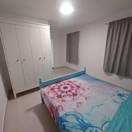 아파트 Caveromane 2 *