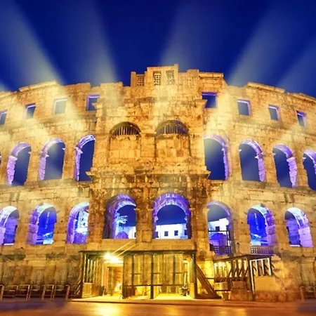 아파트 Caveromane 2 풀라