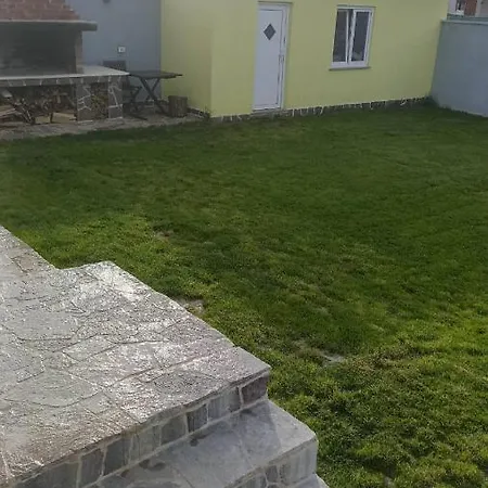 아파트 Caveromane 2 풀라