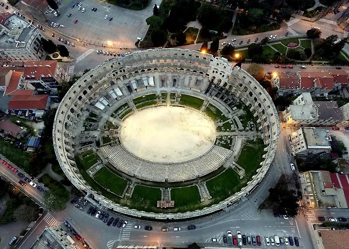 Caveromane 2 * Pula