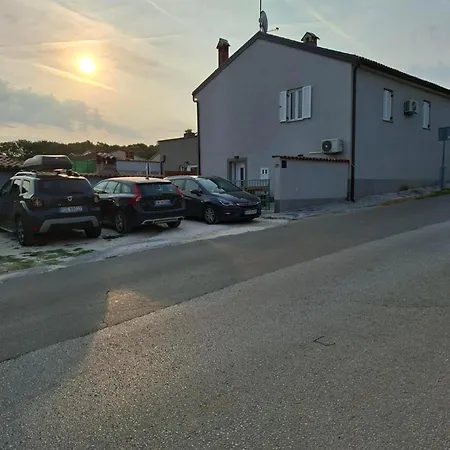 Caveromane 2 Lägenhet *