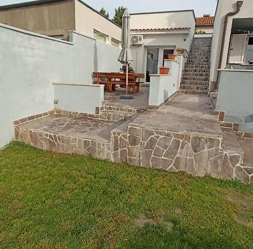 Caveromane 2 Apartamento *