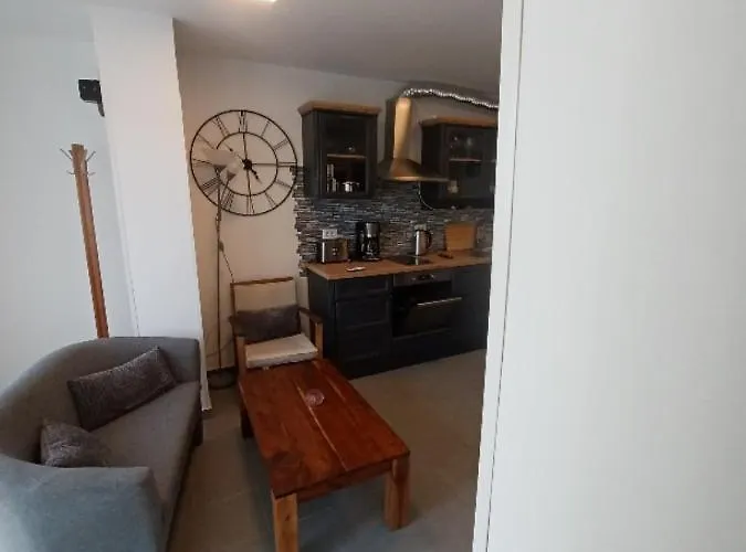 Apartamento Caveromane 2 *