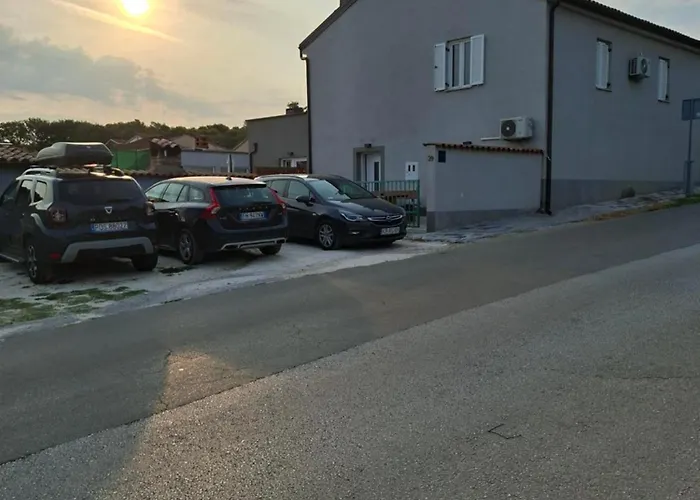 Caveromane 2 Apartamento *